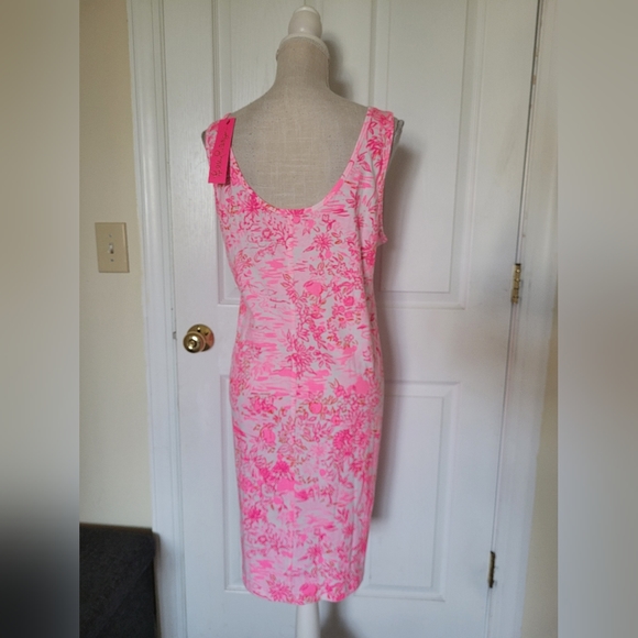 Lilly Pulitzer knee length bodycone dress. Reposhing, too large on me. NWT - Picture 6 of 11